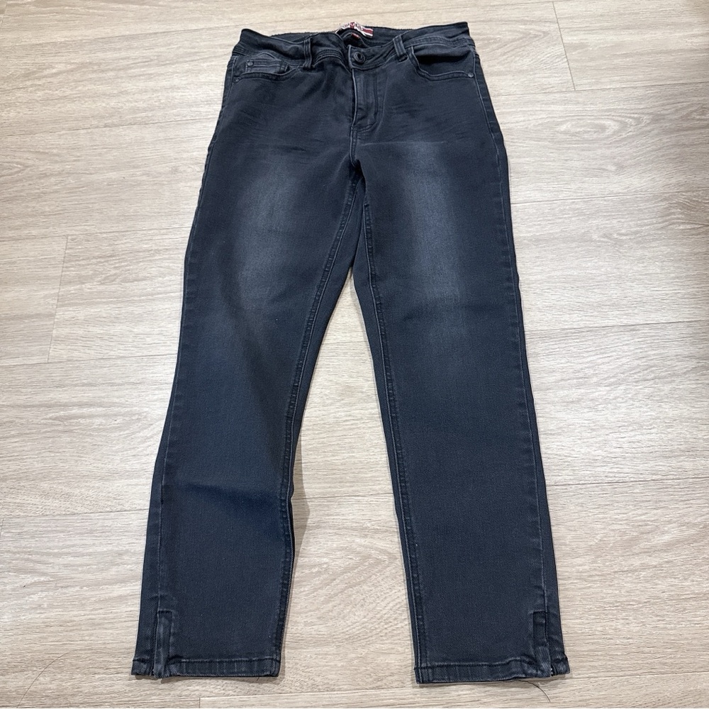 3 for $15 Maker of true originals 29 Jeans